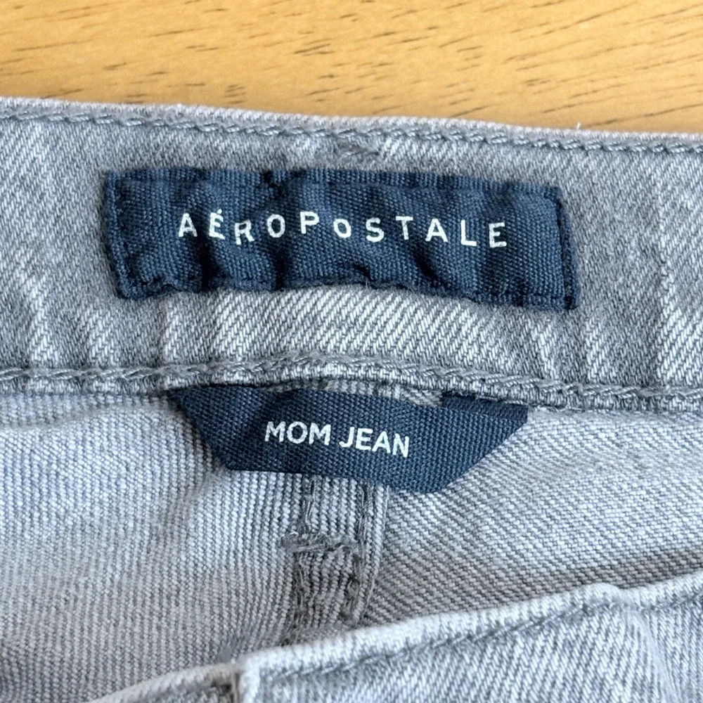 Aeropostale mom jeans